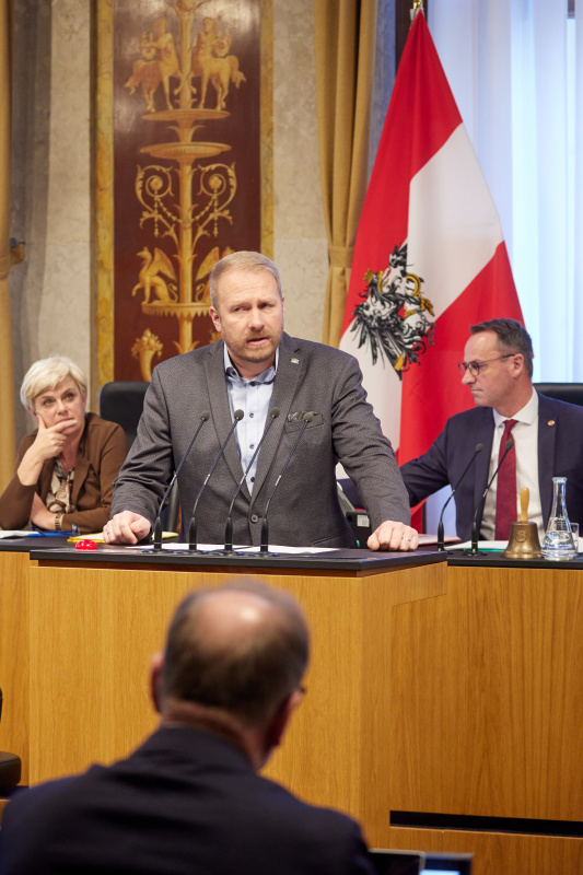 Am Rednerpult Bundesrat Markus Leinfellner (FPÖ)