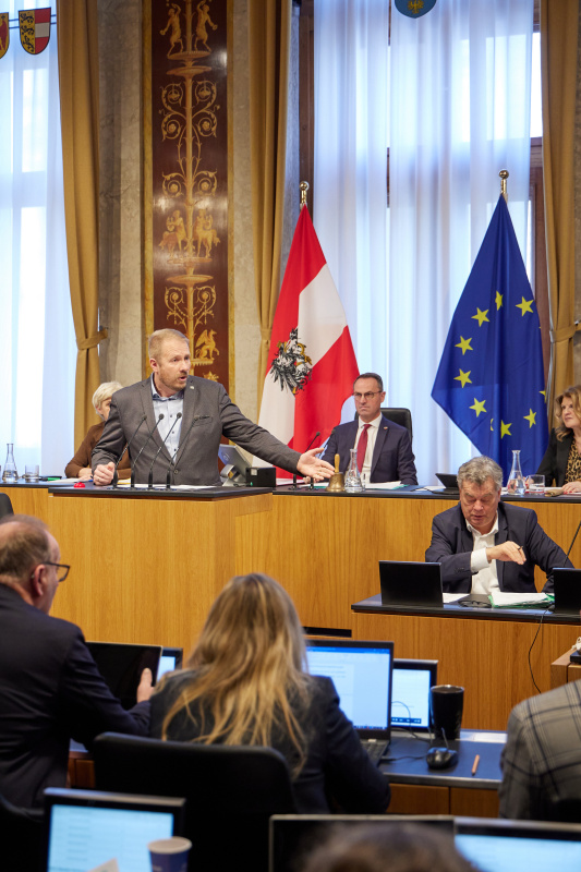 Am Rednerpult Bundesrat Markus Leinfellner (FPÖ)