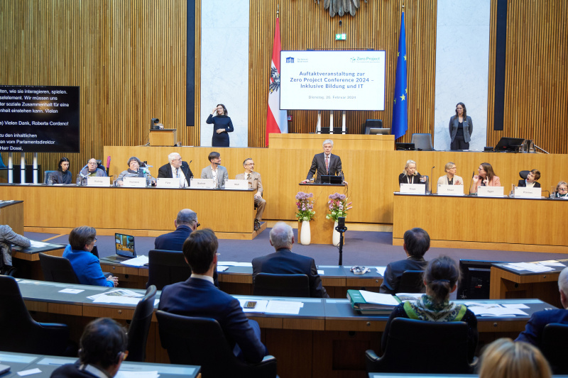 Abschlussworte Parlamentsdirektor Harald Dossi