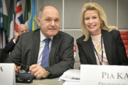 Von links: Nationalratspräsident Wolfgang Sobotka (ÖVP), Präsidentin der OSZE-PV Pia Kauma