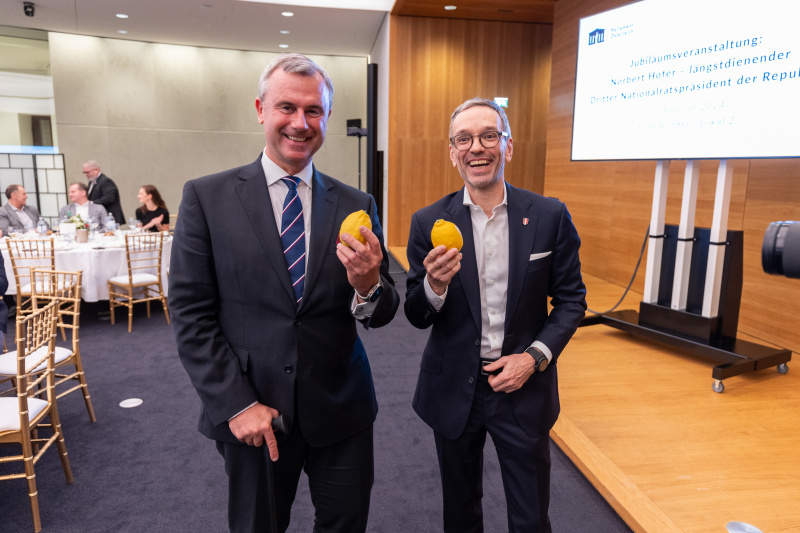 Von links: Dritter Nationalratspräsident Norbert Hofer (FPÖ), Klubobmann Herbert Kickl (FPÖ)