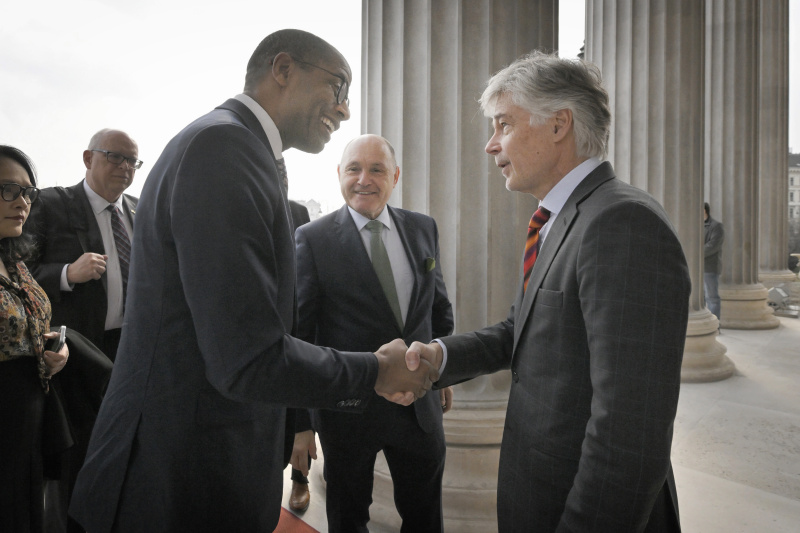 Von links: Sprecher des House of Commons des kanadischen Parlaments Gregory Fergus, Nationalratspräsident Wolfgang Sobotka (ÖVP), Parlamentsdirektor Harald Dossi