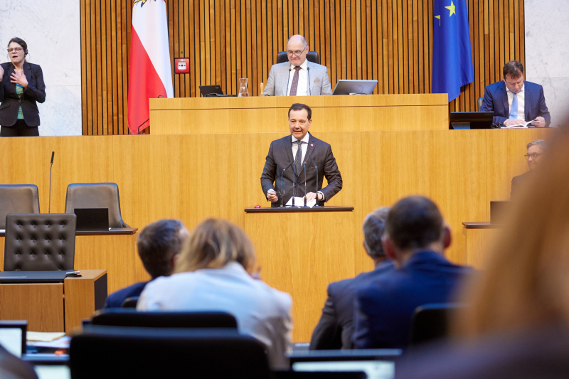 Am Rednerpult Nationalratsabgeordneter Gerald Loaker (NEOS)