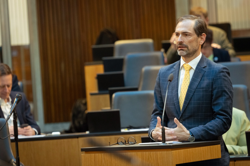 Fragesteller Nationalratsabgeordneter Christian Ragger (FPÖ)