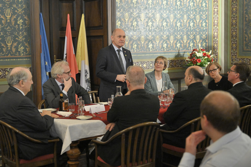 Besuch im Österreichischen Hospiz, Treffen mit Religionsvertretern. Tischrede Nationalratspräsident Wolfgang Sobotka (ÖVP)