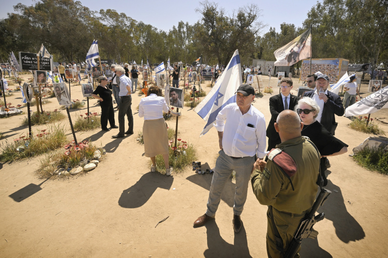Besuch des Nova Musik Festivalgeländes