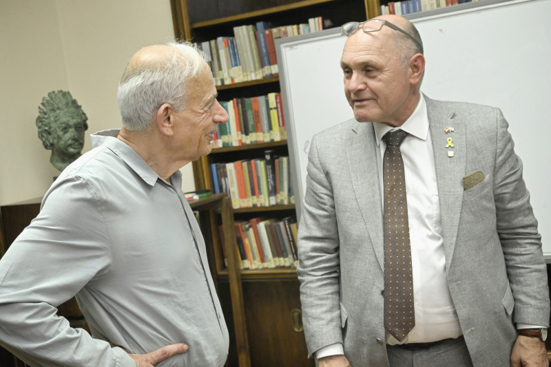Besuch des Weizmann Instituts. Von links: Nationalratspräsident Shimon Ullman, Wolfgang Sobotka (ÖVP)