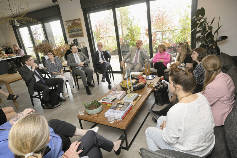 Zikaron BaSalon. Private Veranstaltung zum Thema Erinnerungskultur mit der Zeitzeugin Irene Shashar