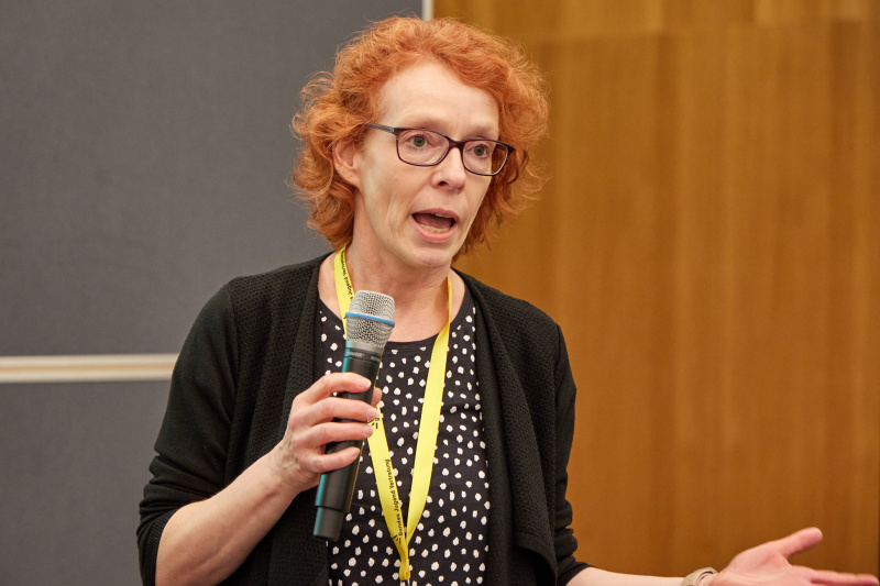 Austausch mit Expert:innen