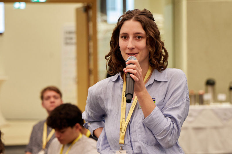 Austausch mit Expert:innen