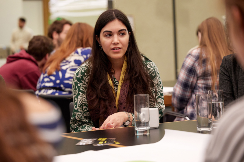 Austausch mit Expert:innen