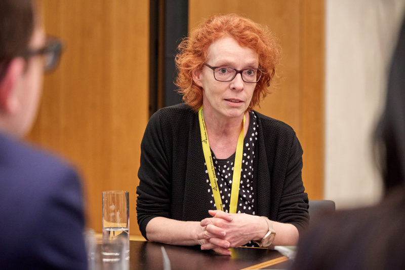 Austausch mit Expert:innen