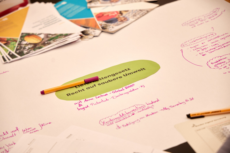 Austausch mit Expert:innen