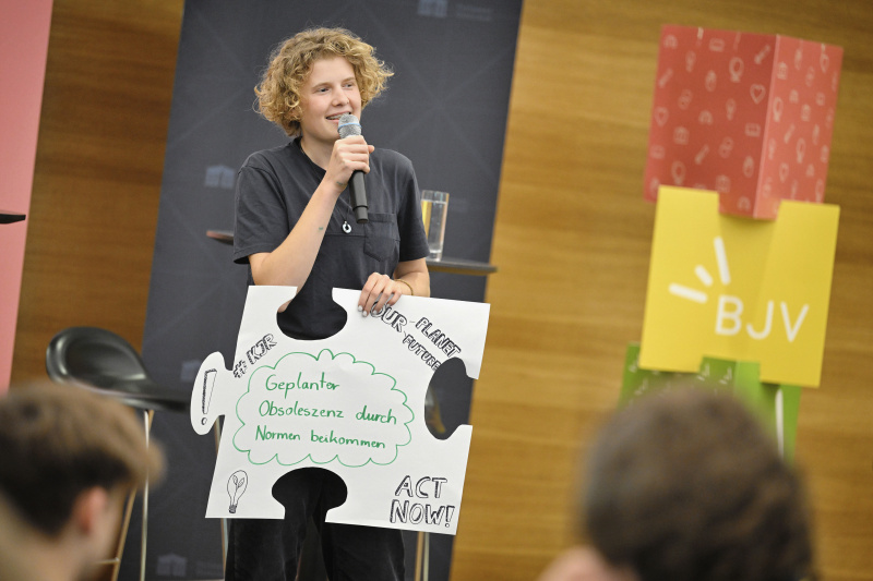 Präsentation der erarbeiteten Vorschläge. Blick Richtung Veranstaltungsteilnehmer:innen