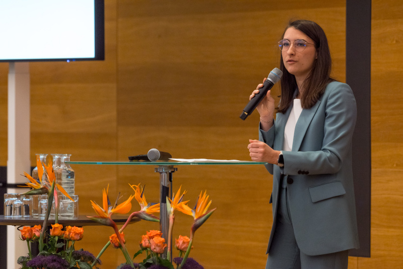 Eröffnungsworte Pressereferentin des Nationalratspräsidenten Marie-Jaqueline Mann