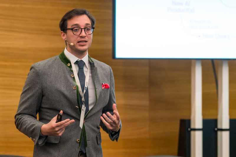 Keynote Präsentation KI Stratege, Gründer AI Strategy Institute, Dozent für "AI for Innovation and Entrepreneurship" an der Technischen Universität München Tristan Post