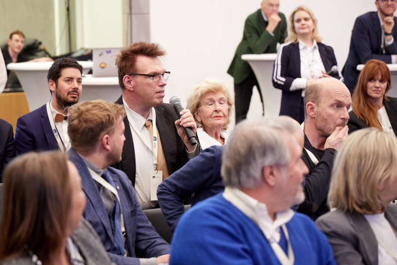 Fragerunde unter Mitwirkung des Publikums