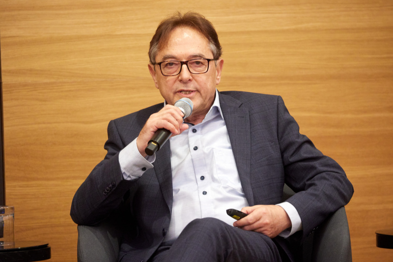 Autor und ehemaliger Abgeordneter zum Südtiroler Landestag Oskar Peterlini