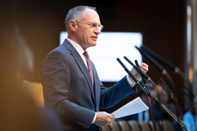 Auf der Regierungsbank Innenminister Gerhard Karner (ÖVP)