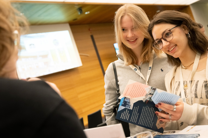 Karrieren im Hohen Haus I - Austausch mit Mitarbeiterinnen der Parlamentsdirektion aus verschiedenen Bereichen