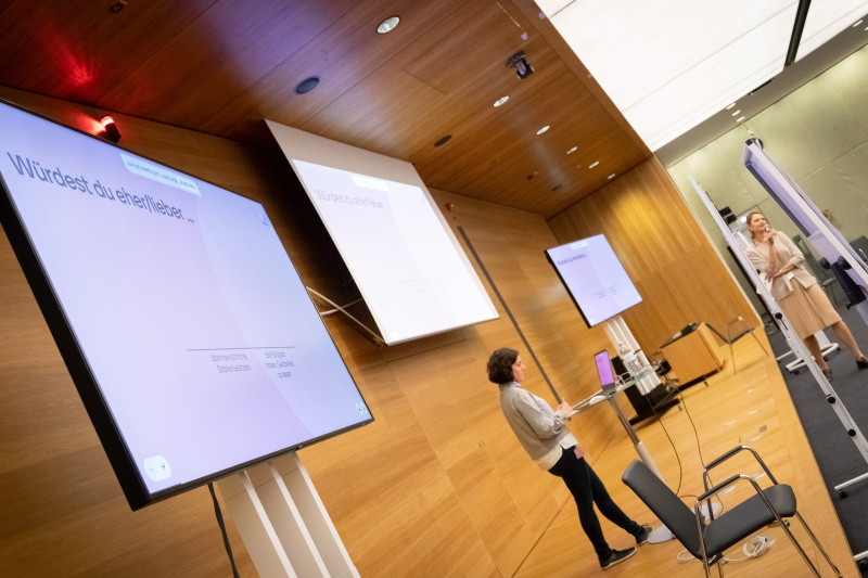 Vortrag der Demokratiewerkstatt