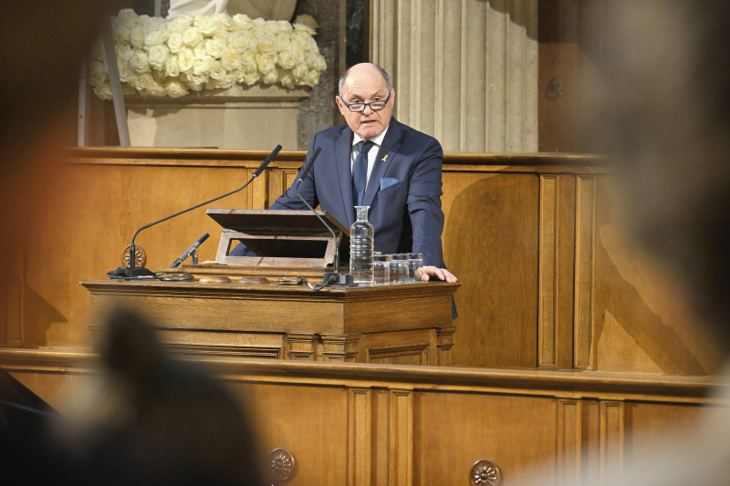Eröffnungsworte. Nationalratspräsident Wolfgang Sobotka (ÖVP)