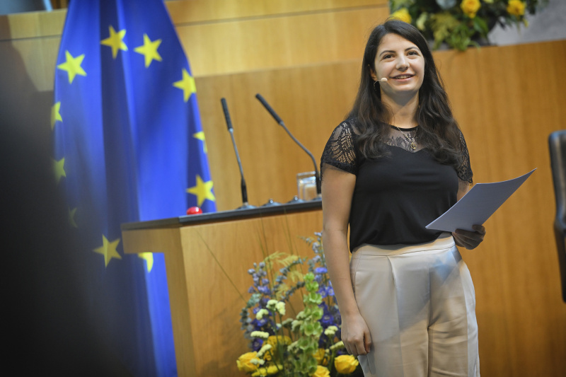 Poetry Slam. Sprachkünstlerin Elena Sarto