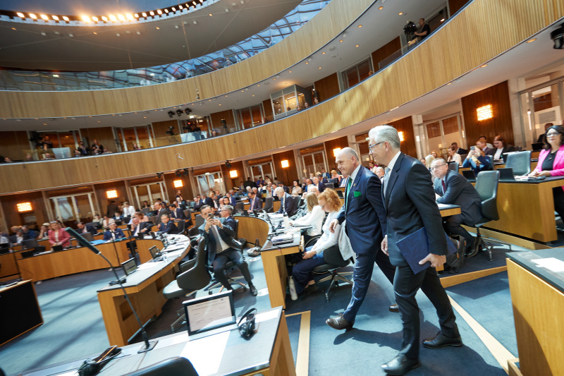 Eintreffen des Präsidenten der Parlamentarischen Versammlung des Europarates Theodoros Rousopoulos im Plenum