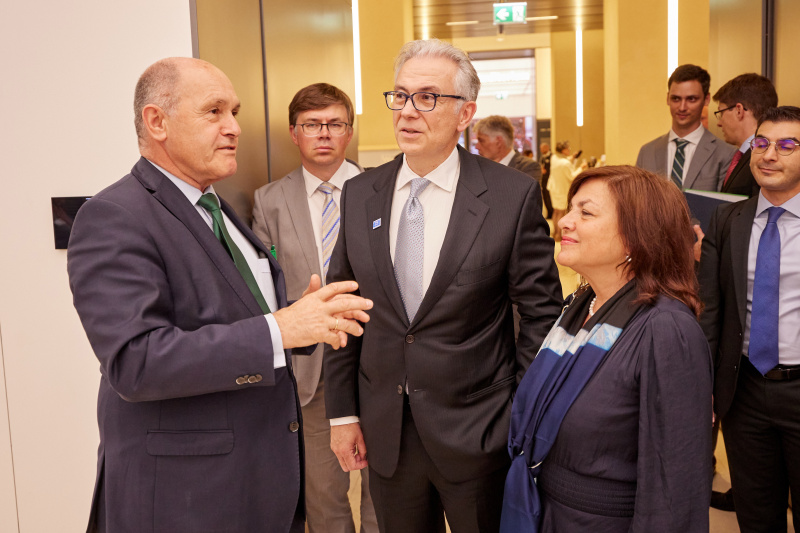 Führung durch das Parlament gegeben vom Nationalratspräsidenten Wolfgang Sobotka (ÖVP)