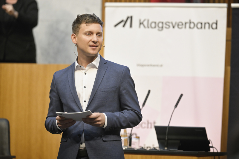 Moderation Geschäftsführer Klagsverband Paul Haller