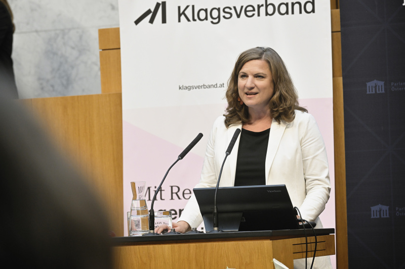 Einleitende Worte. Leiterin der Gleichbehandlungsanwaltschaft Sandra Konstatzky