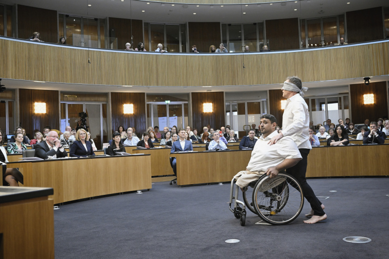 Tanzperformance von DanceAbility