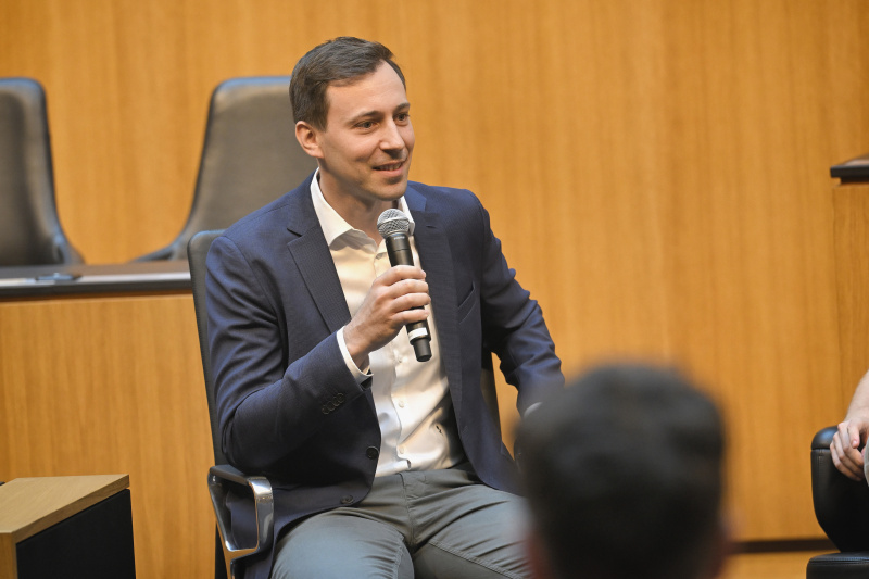 Podiumsdiskussion. Nationalratsabgeordneter Nico Marchetti (ÖVP)