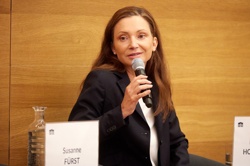 Podiumsdiskussion mit Vertreter:innen der Parlamentsfraktionen. Nationalratsabgeordnete Susanne Fürst (FPÖ)