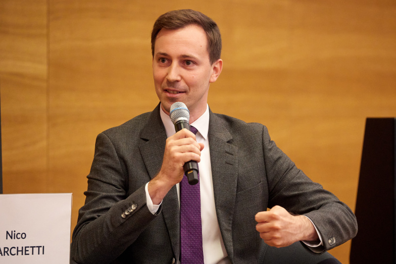 Podiumsdiskussion mit Vertreter:innen der Parlamentsfraktionen. Nationalratsabgeordneter Nico Marchetti (ÖVP)