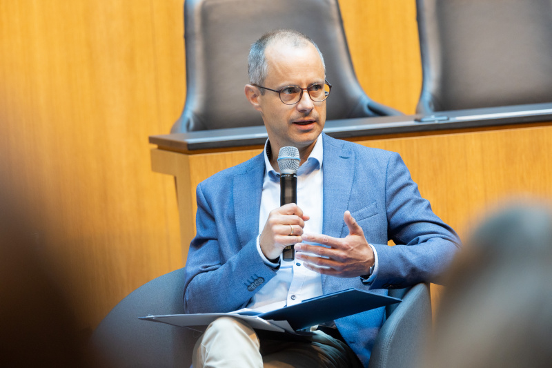 Experte David Liebich, Parlamentsdirektion