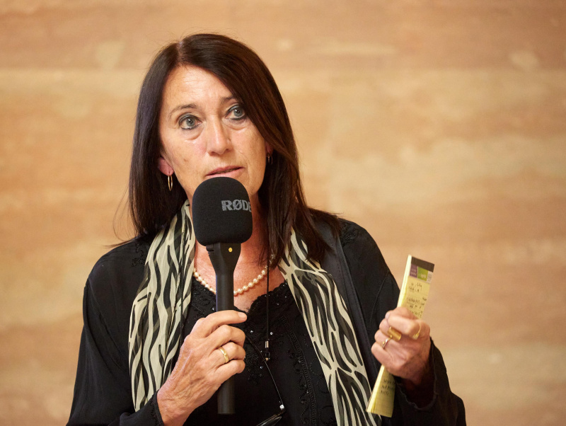 Führung. Professorin für Geschichte der Neuzeit/Frauen- und Geschlechtergeschichte, Universität Wien Gabriella Hauch