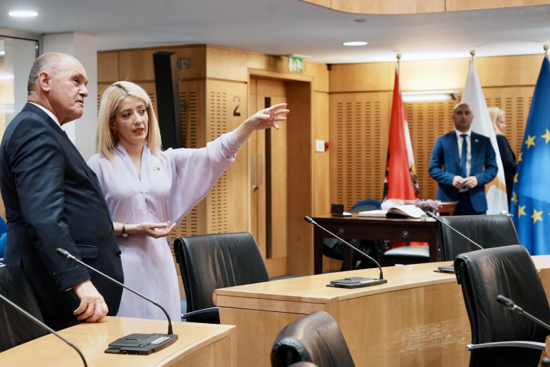 Führung durch das House of Reprentatives. Nationalratspräsident Sobotka (ÖVP), President of the House of Representatives Annita Demetriou