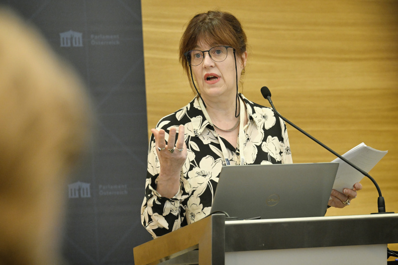 Keynote. SOAS University of London Emma Crewe