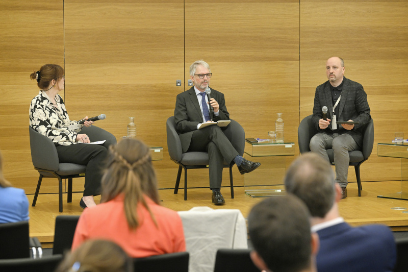 Discussion. From left: Emma Crewe, Christoph Konrath, Laurenz Ennser-Jedenastik