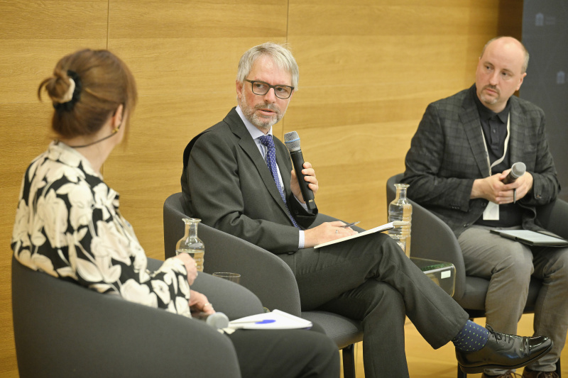 Discussion. From left: Emma Crewe, Christoph Konrath, Laurenz Ennser-Jedenastik