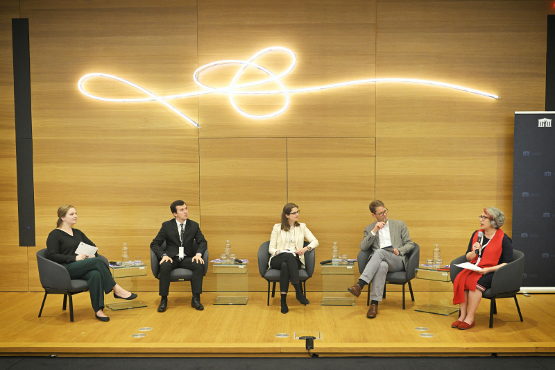 From left: Anna Rathmair, Dmitry Erokhin, Katrin Praprotnik, Sven T. Siefken, Cristina Leston-Bandeira