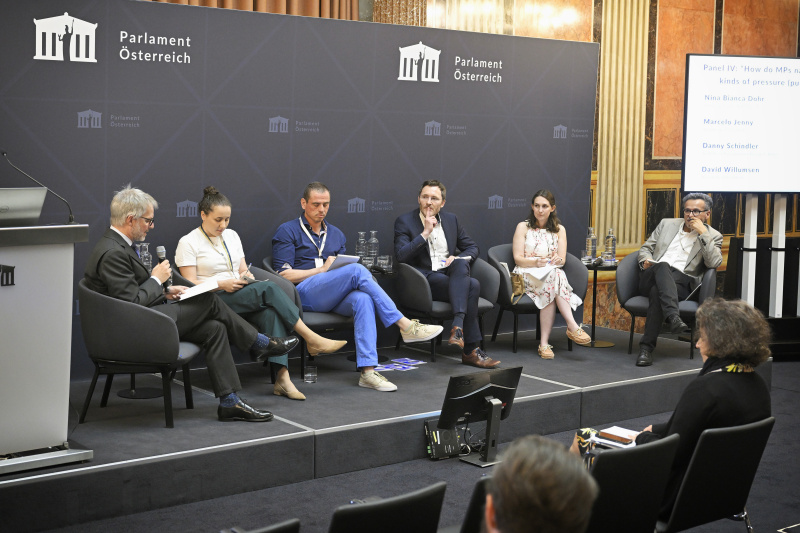 From left: Christoph Konrath, Julia Heiss, David Willumsen, Danny Schindler, Nina Bianca Dohr, Marcelo Jenny