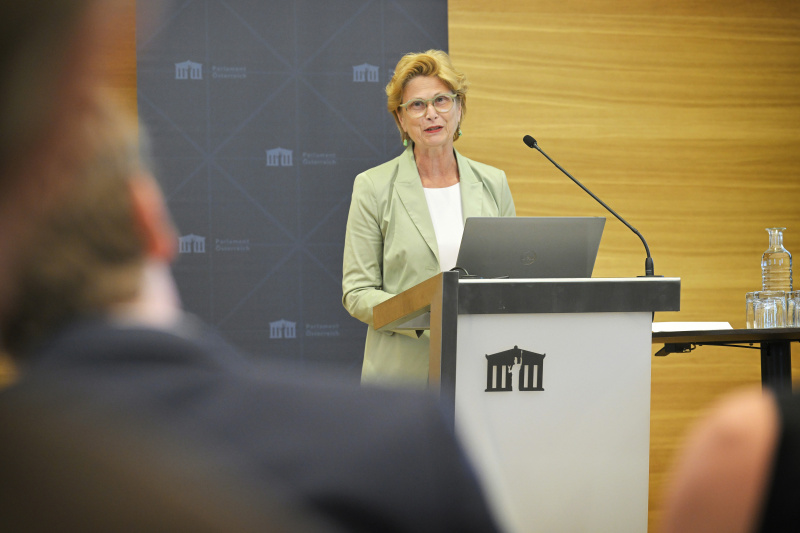 Parlamentsvizedirektorin Susanne Janistyn-Novák