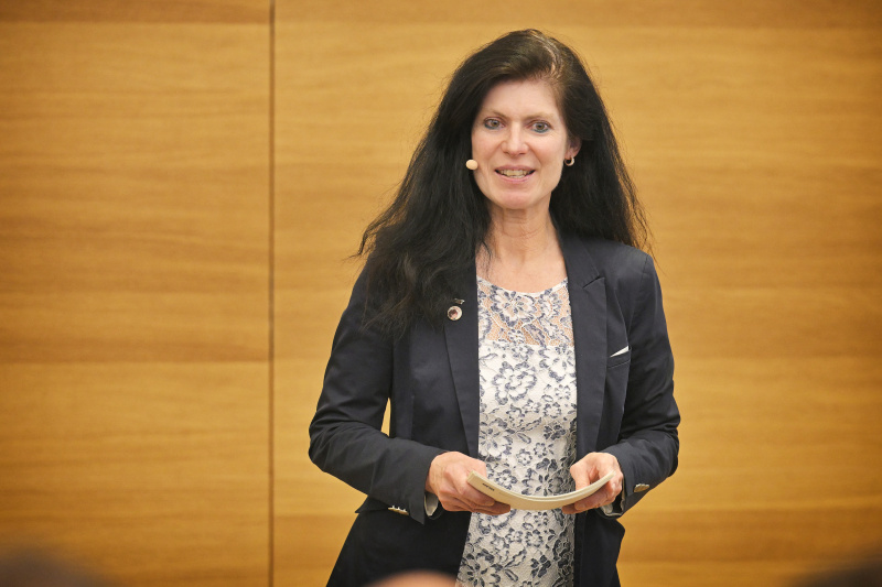 Moderation. Marketing- & Kommunikationsspezialistin bei AIT Christine Wahlmüller-Schiller