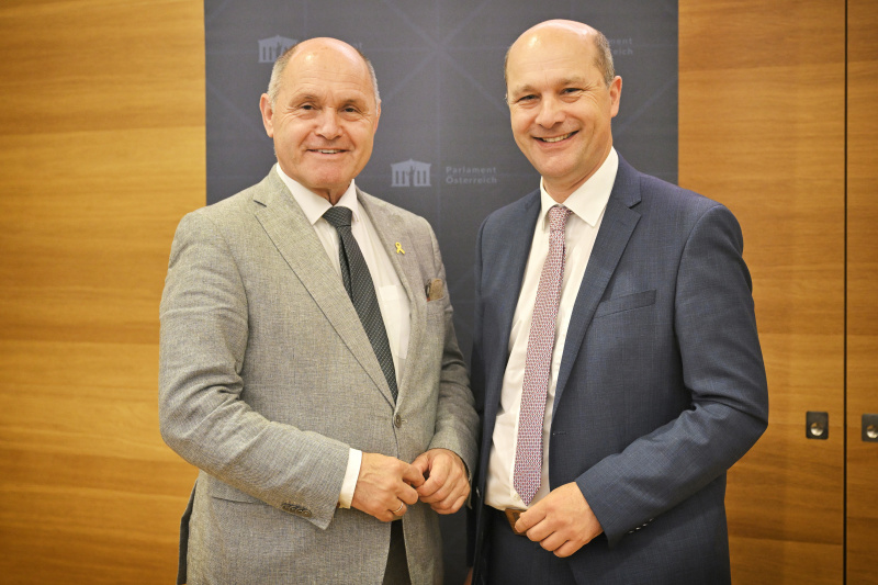 Von links: Nationalratspräsident Wolfgang Sobotka (ÖVP), Präsident des Österreichischen Gemeindebunds Hannes Pressl