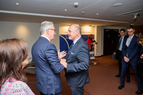 regards. From right: President of the National Council Wolfgang Sobotka (ÖVP) and President of the Parliamentary Assembly of the Council of Europe Theodoros Roussopoulos