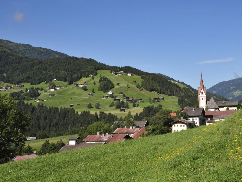 Landschaft - Natur - Landwirtschaft - Ort - Kirche