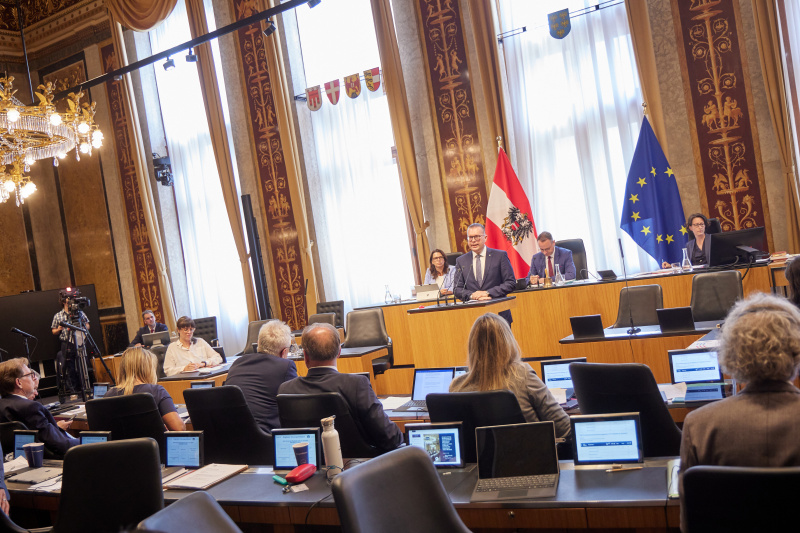 Am Redner:innenpult Bundesrat Matthias Zauner (ÖVP)