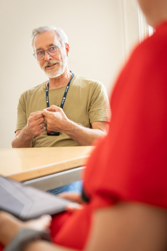 Leiter des Demokratiezentrums Dirk Lange im Interview